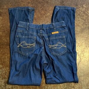 Cowgirl Tuff Dark Blue Boot Cut Jeans Ultra Breathe 30/35